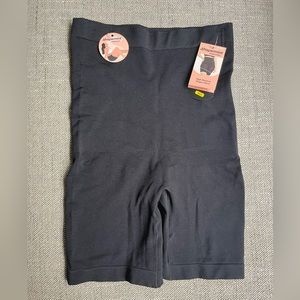 Shapermint NWT High Waisted Black Shorts Size M/L Shape Wear